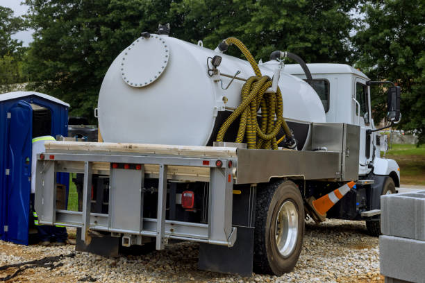 Best Portable restroom trailer rental  in Brooklyn Park, MN